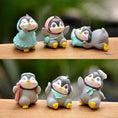 Figurines