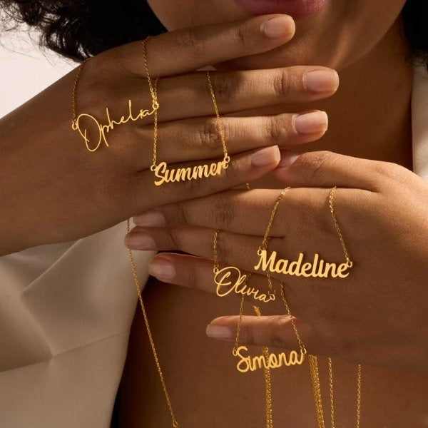 Pendant with name