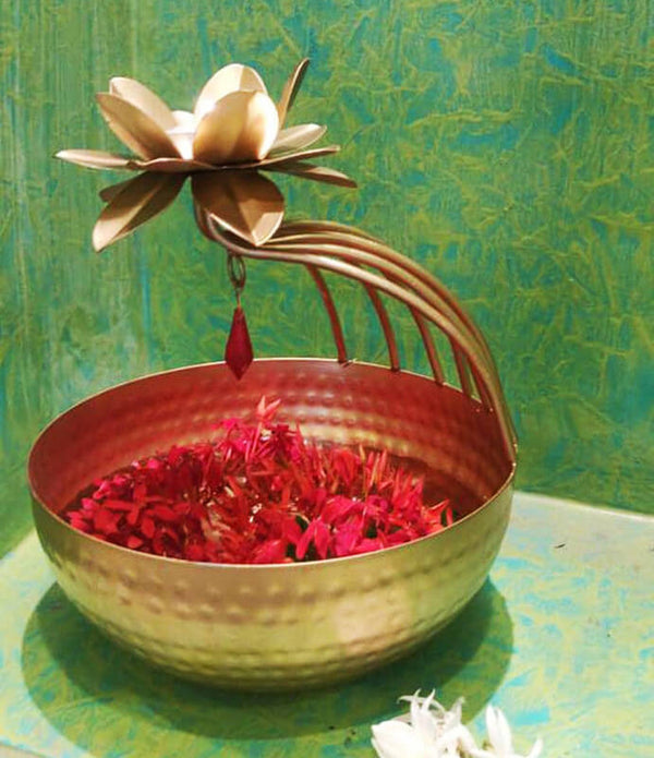 Beautiful home decor urli