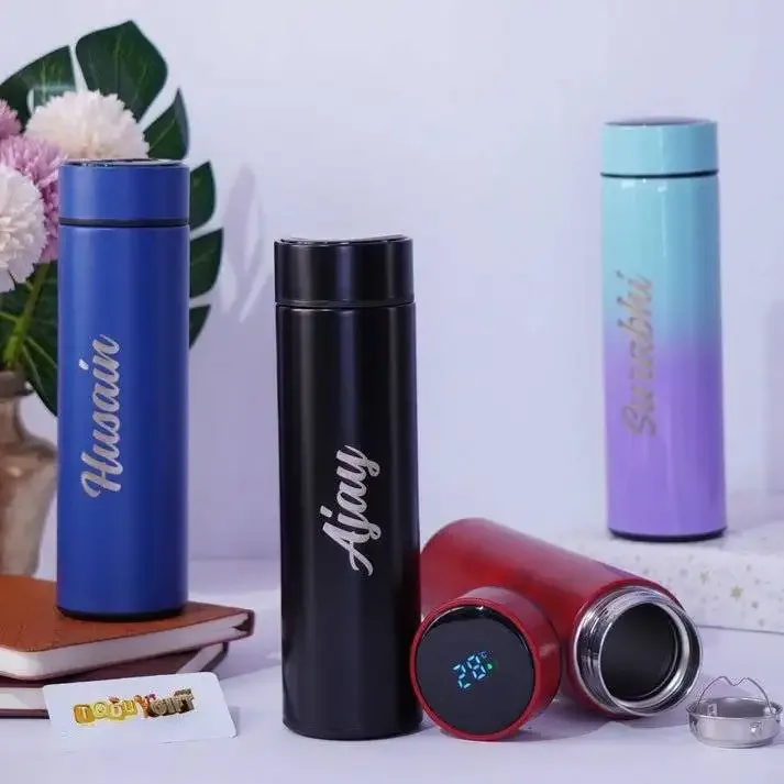 Personalised Name Temperature Bottle — Sip Smart, Stay Stylish!